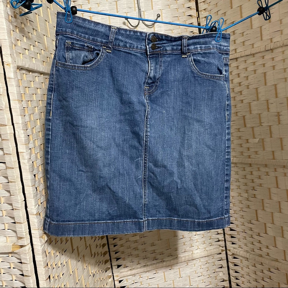 Skirt by Old Navy size 10